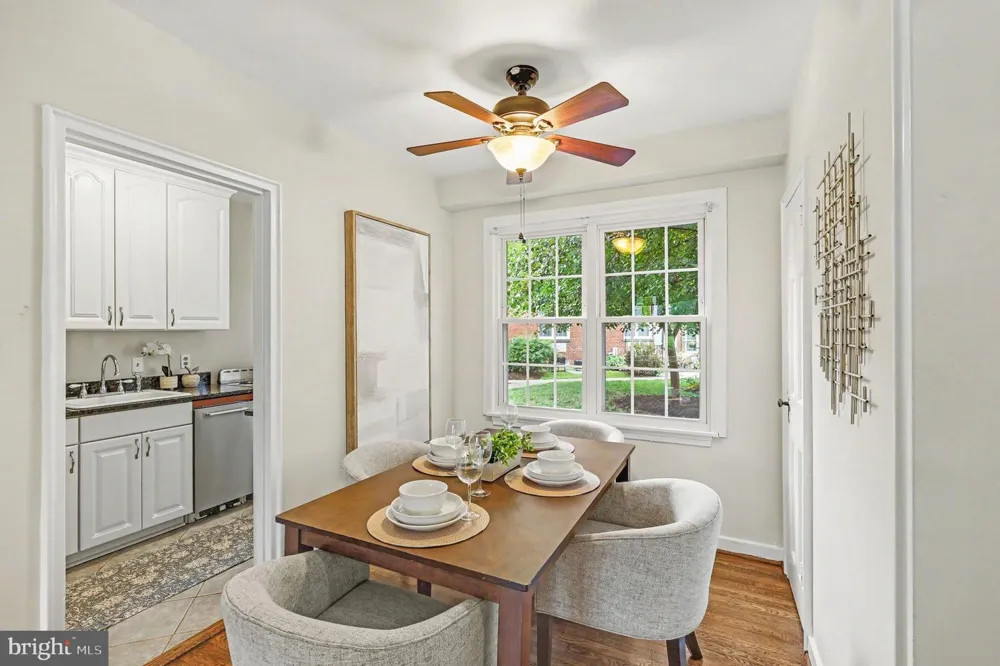 211 E GLEBE ROAD #D Alexandria, VA 22305
