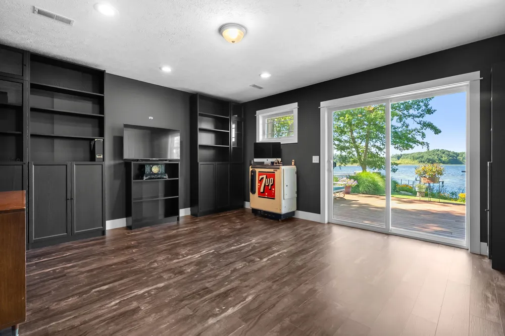 6840 Flower Drive Delton, MI 49046