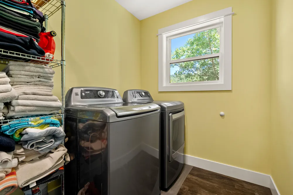 6840 Flower Drive Delton, MI 49046