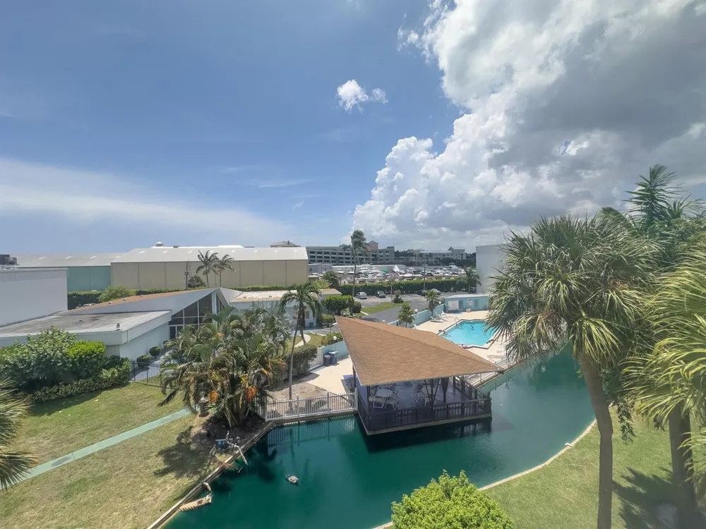 890 FEDERAL Highway #409 Lantana, FL 33462