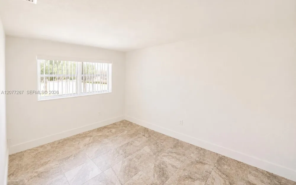 20674 NW 38th Ave Miami Gardens, FL 33055