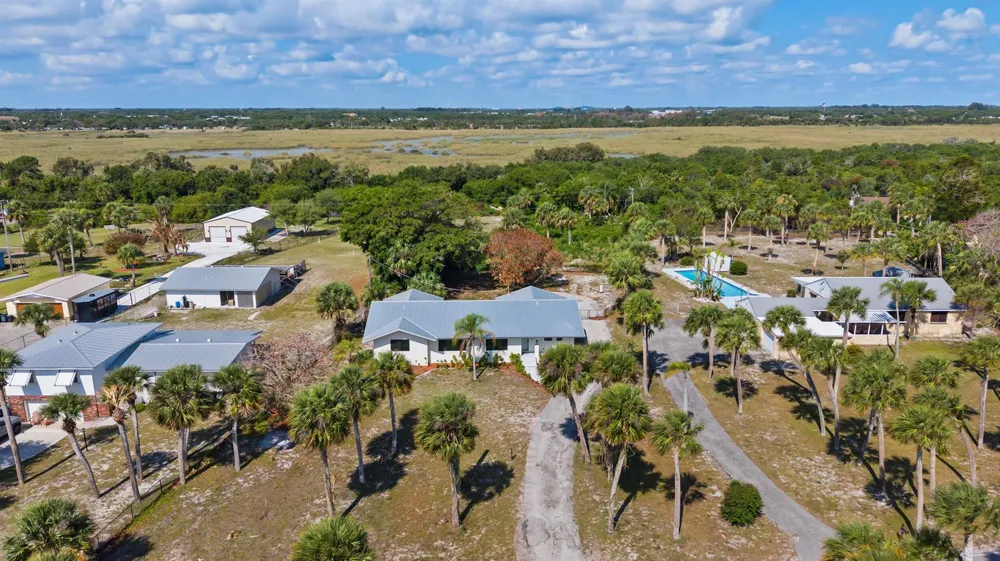 4003 S Indian River Drive Fort Pierce, FL 34982