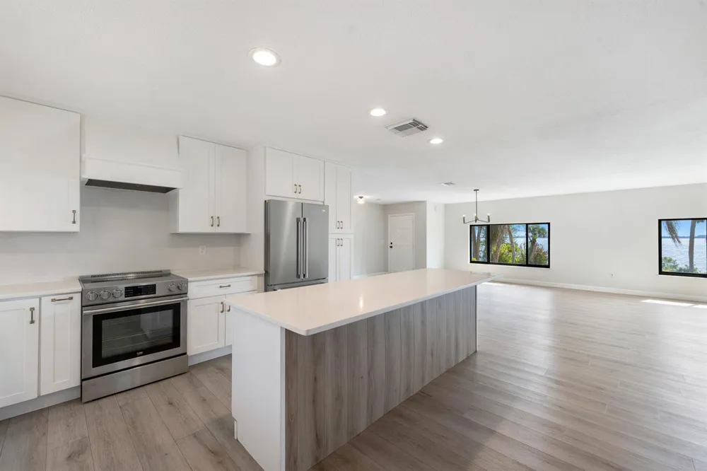 4003 S Indian River Drive Fort Pierce, FL 34982