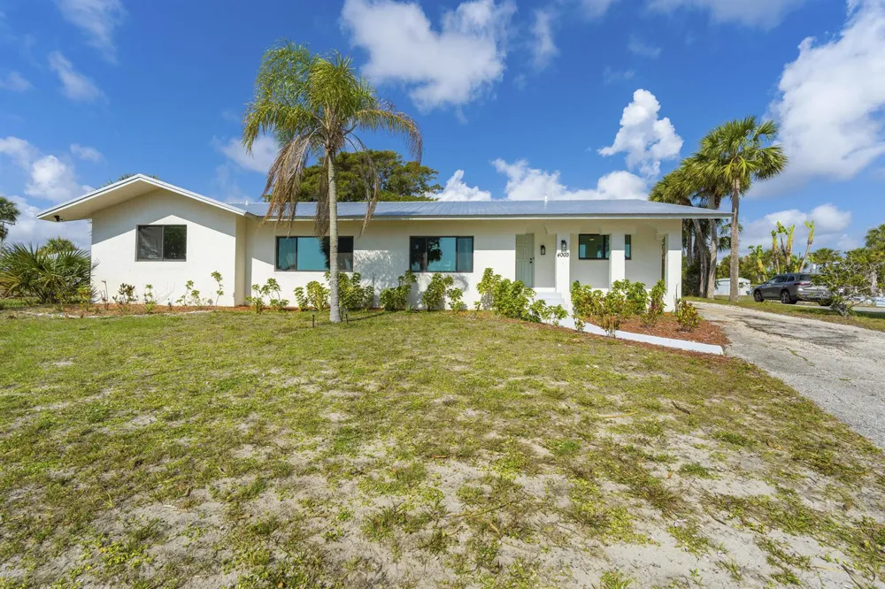 4003 S Indian River Drive Fort Pierce, FL 34982