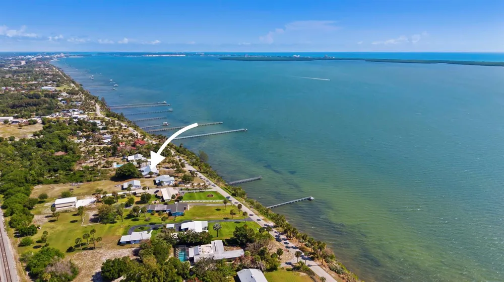4003 S Indian River Drive Fort Pierce, FL 34982