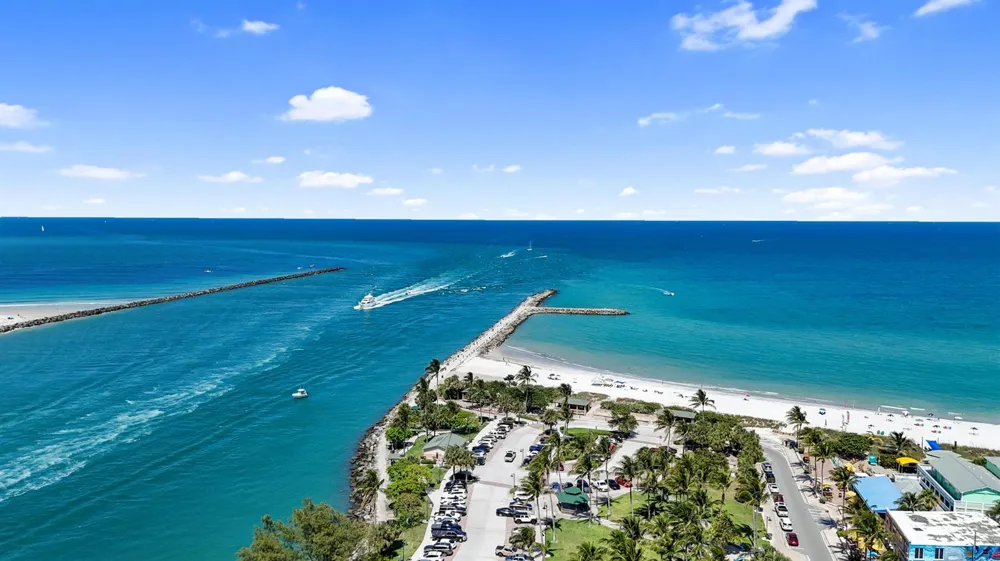 4003 S Indian River Drive Fort Pierce, FL 34982