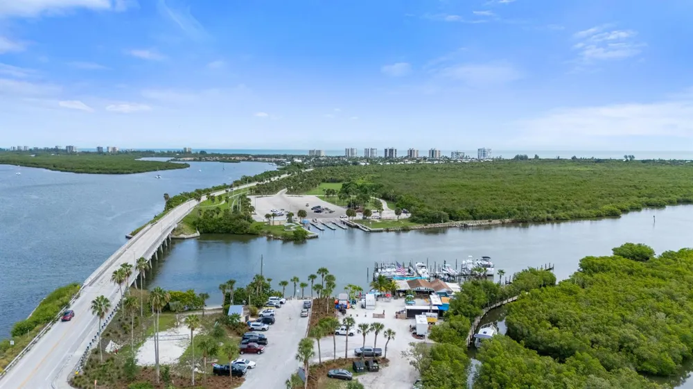 4003 S Indian River Drive Fort Pierce, FL 34982