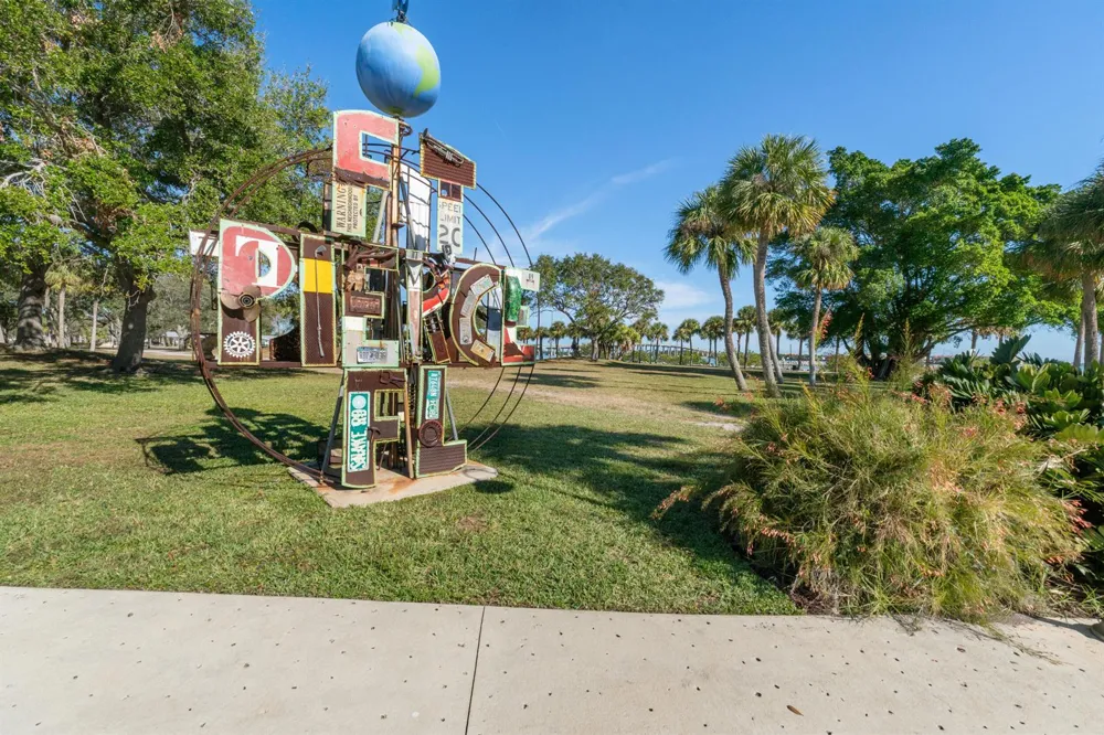 4003 S Indian River Drive Fort Pierce, FL 34982