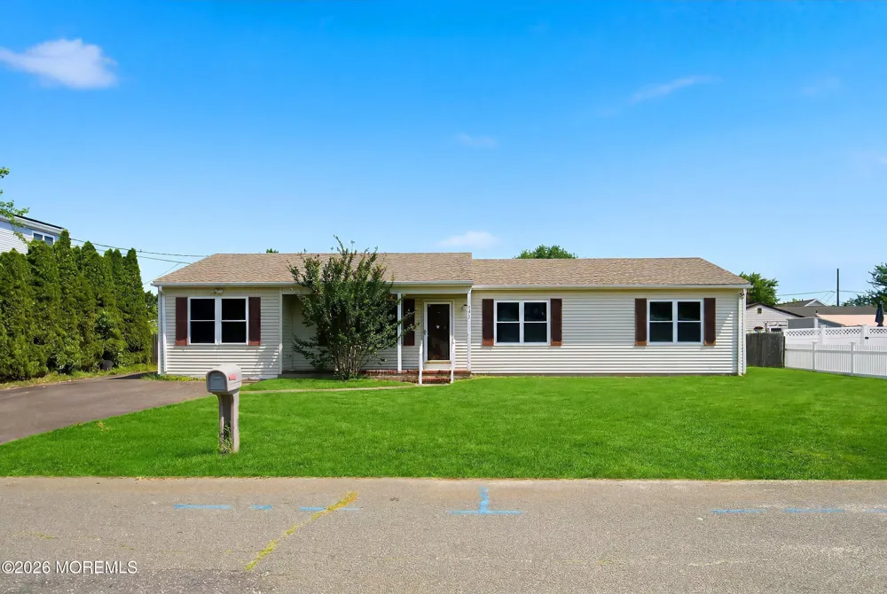 1006 Anchor Way Forked River, NJ 08731