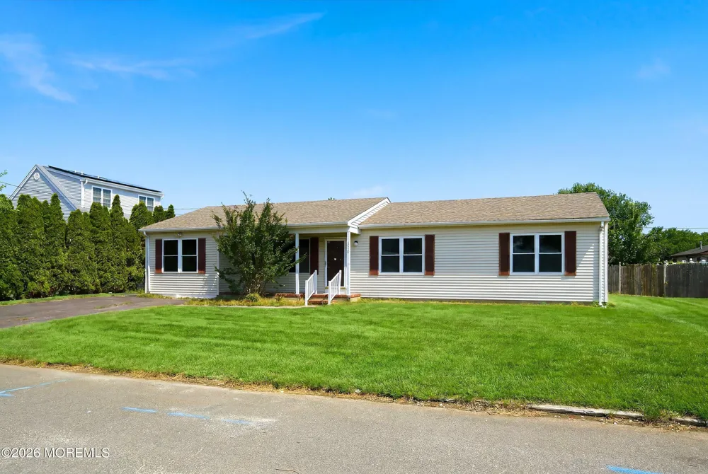 1006 Anchor Way Forked River, NJ 08731