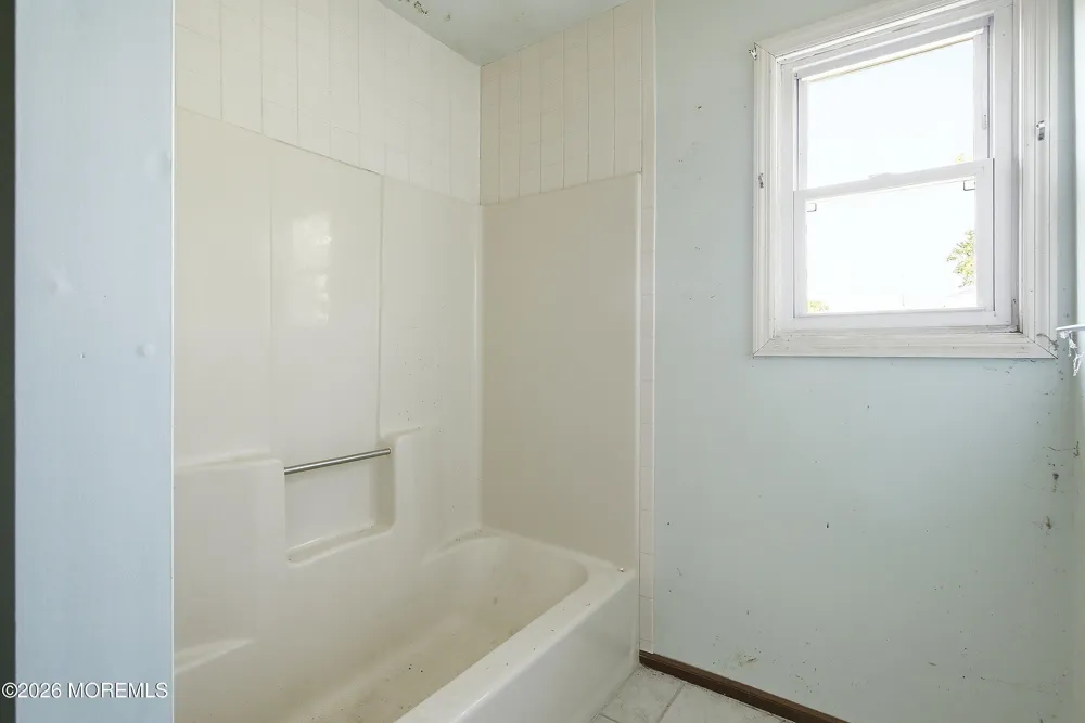 1006 Anchor Way Forked River, NJ 08731