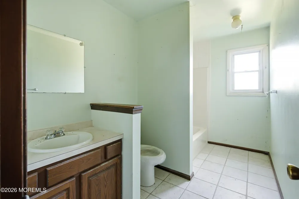 1006 Anchor Way Forked River, NJ 08731