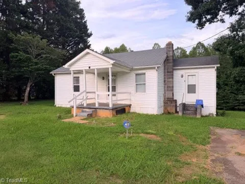 711 Goose Pond Road