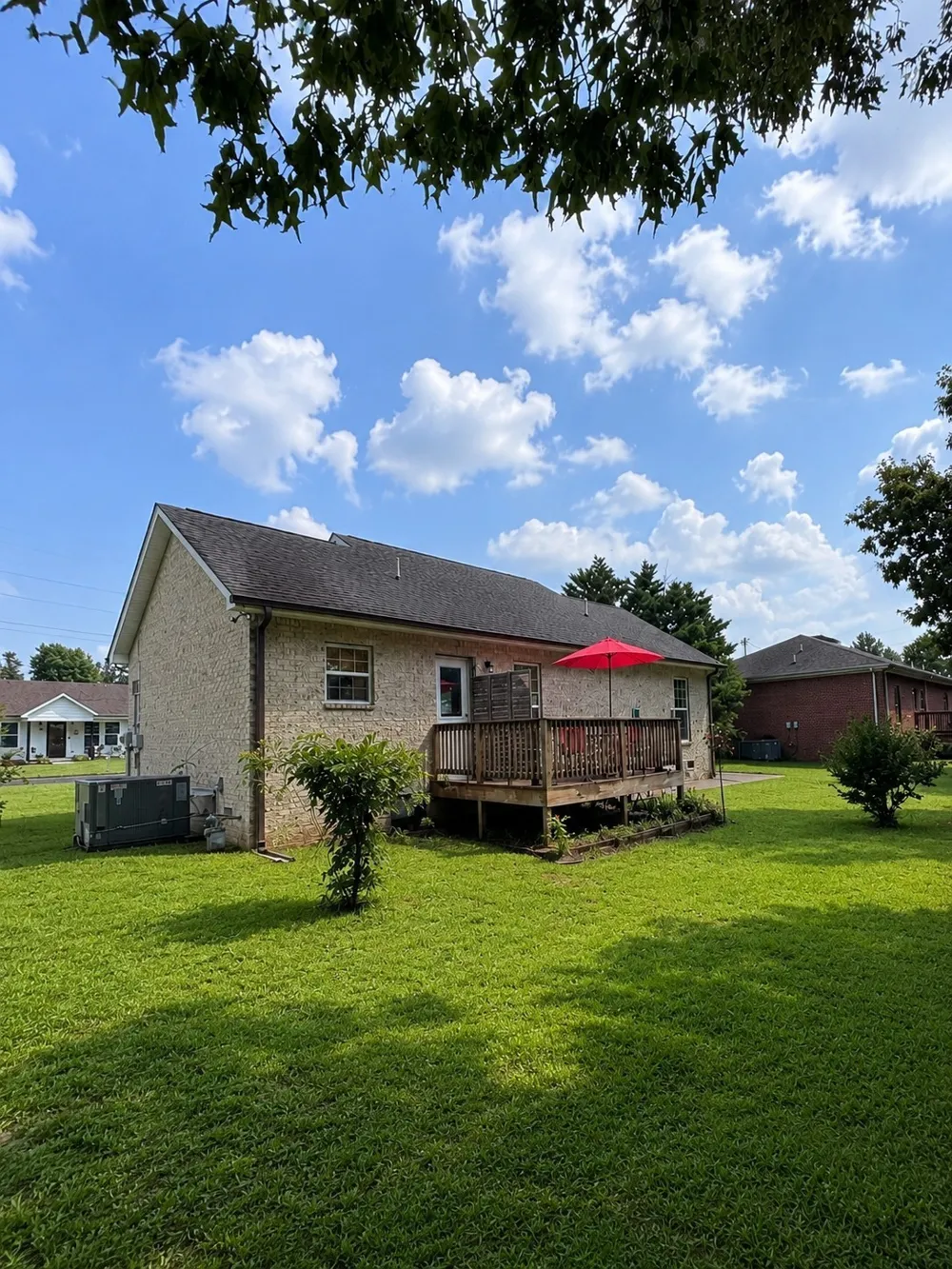 656 Kendra Dr Smithville, TN 37166