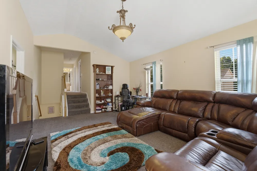 2733 Welshcrest Dr Antioch, TN 37013