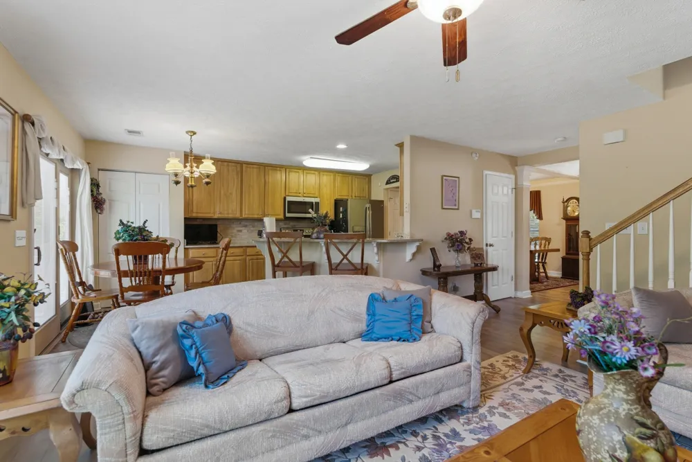 2733 Welshcrest Dr Antioch, TN 37013