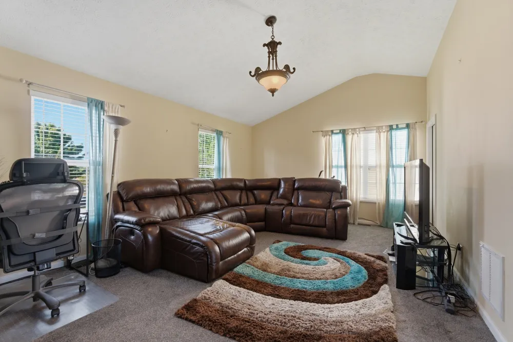 2733 Welshcrest Dr Antioch, TN 37013