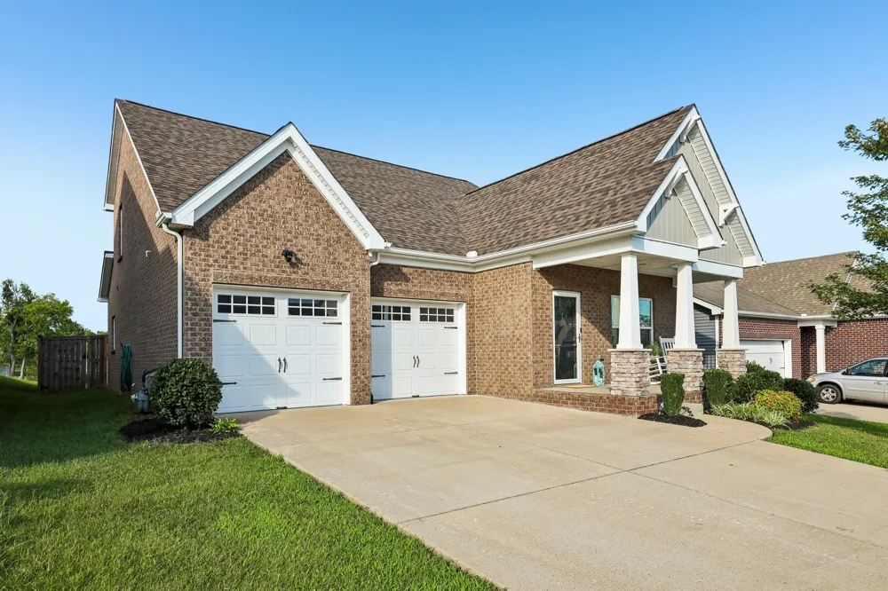 1319 Coates Ln Gallatin, TN 37066