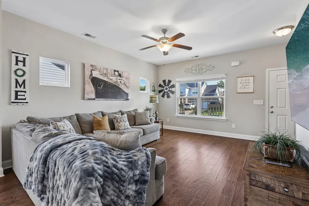 1319 Coates Ln Gallatin, TN 37066