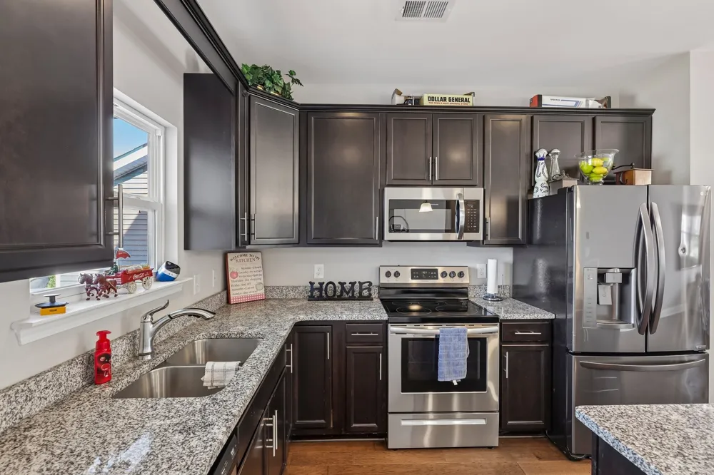 1319 Coates Ln Gallatin, TN 37066