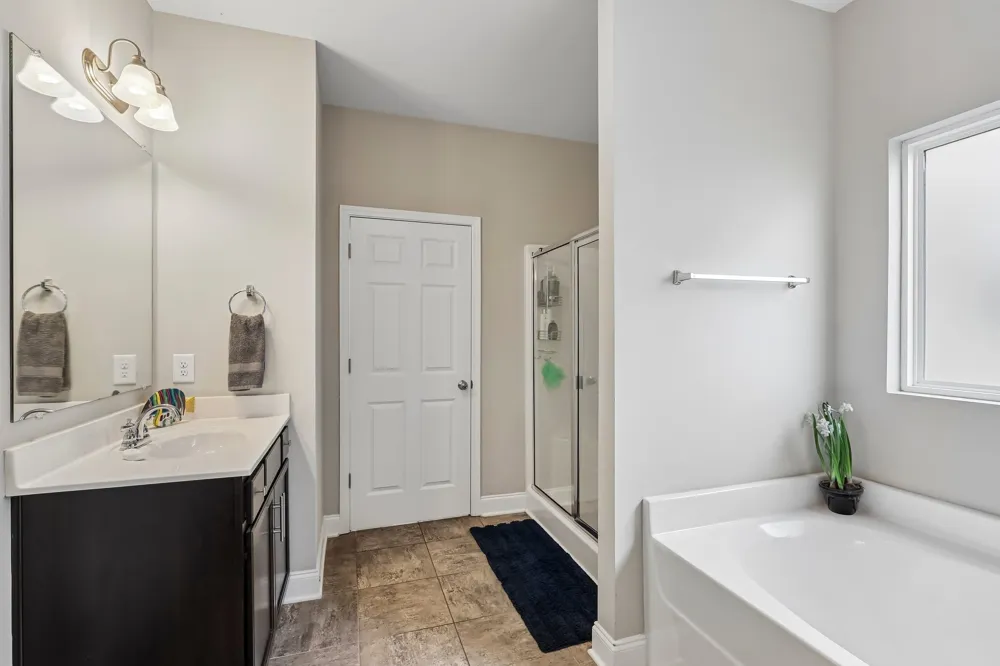 1319 Coates Ln Gallatin, TN 37066
