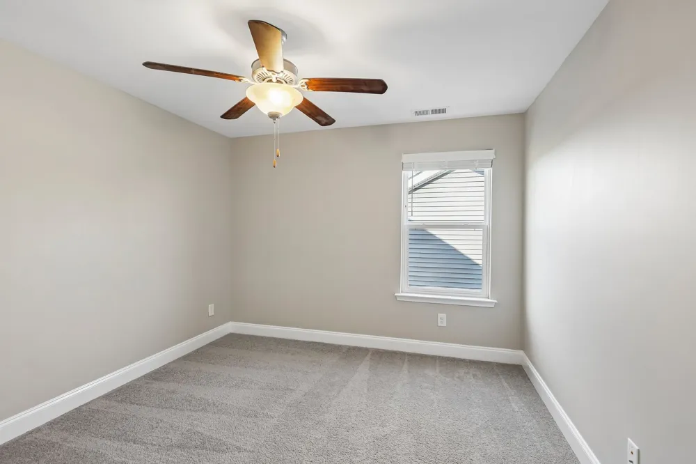1319 Coates Ln Gallatin, TN 37066