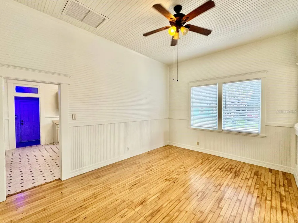 2708 19TH STREET Tampa, FL 33605