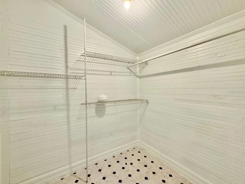 2708 19TH STREET Tampa, FL 33605