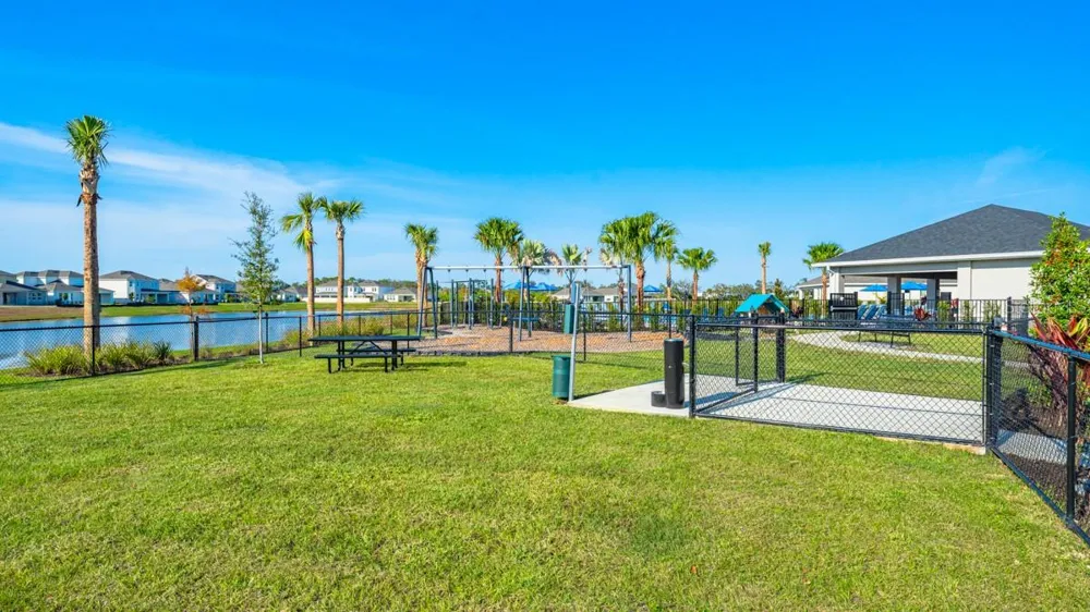 725 SKY SHADE DRIVE Apollo Beach, FL 33572