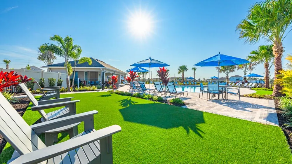 725 SKY SHADE DRIVE Apollo Beach, FL 33572