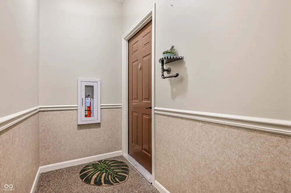 5019 Amber Creek Place #208 Indianapolis, IN 46237