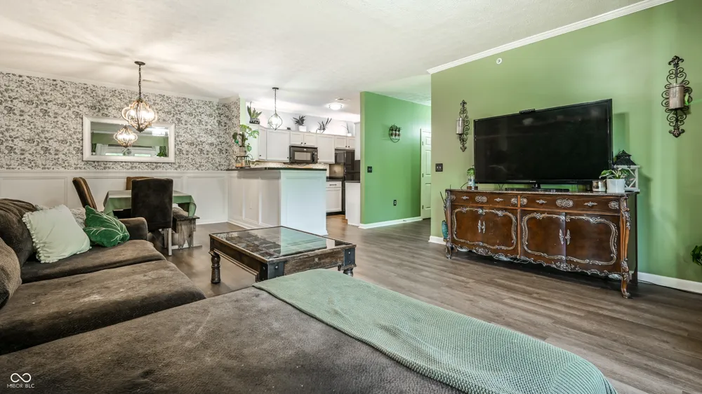 5019 Amber Creek Place #208 Indianapolis, IN 46237