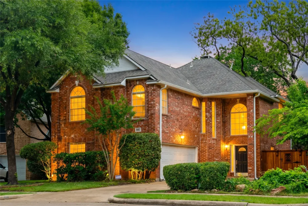 981 Parker Drive Coppell, TX 75019