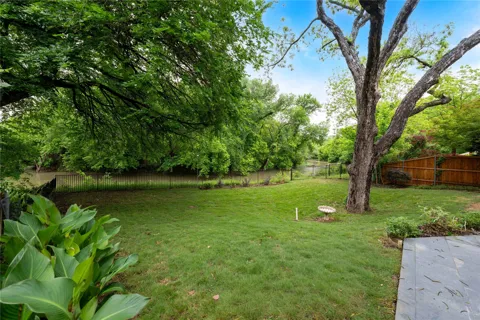 981 Parker Drive