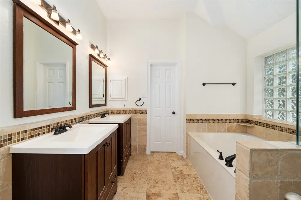 981 Parker Drive Coppell, TX 75019