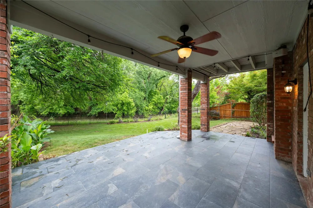 981 Parker Drive Coppell, TX 75019