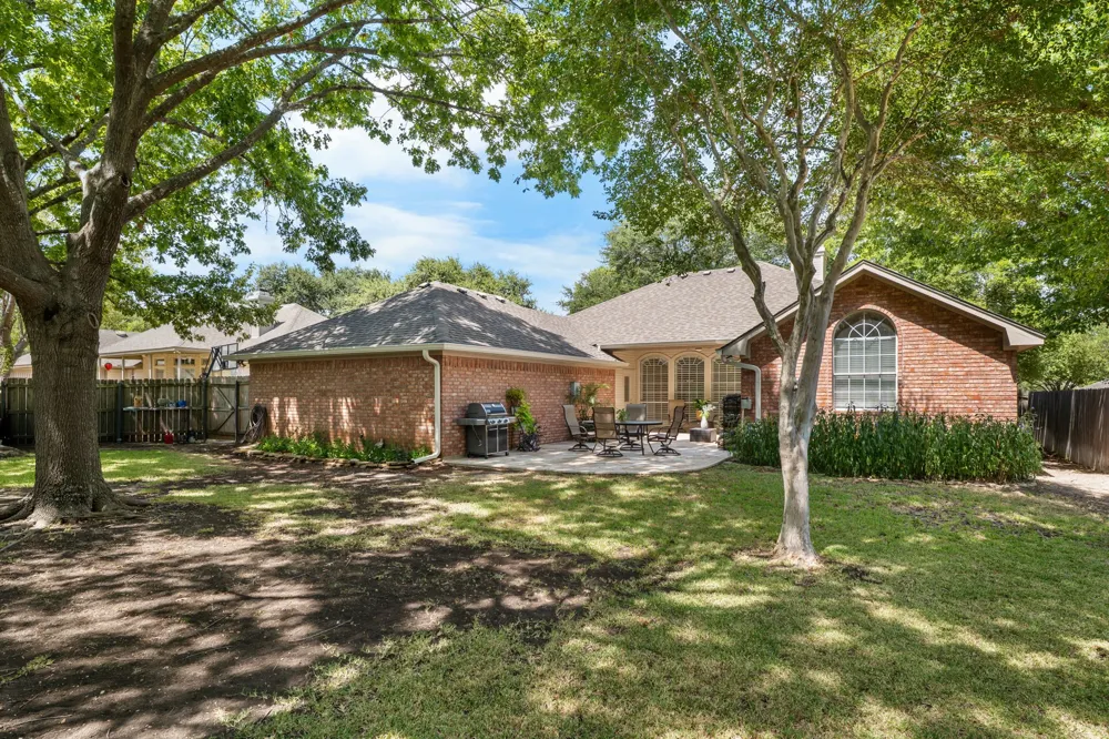 9604 Yellowstone Road Waco, TX 76712