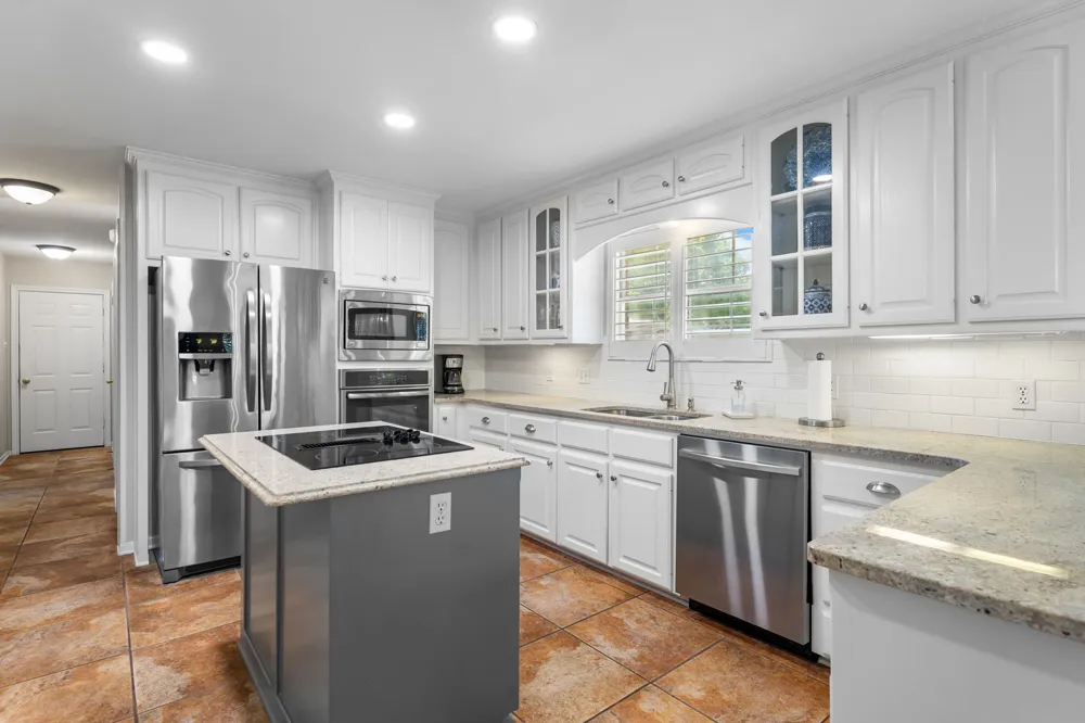9604 Yellowstone Road Waco, TX 76712