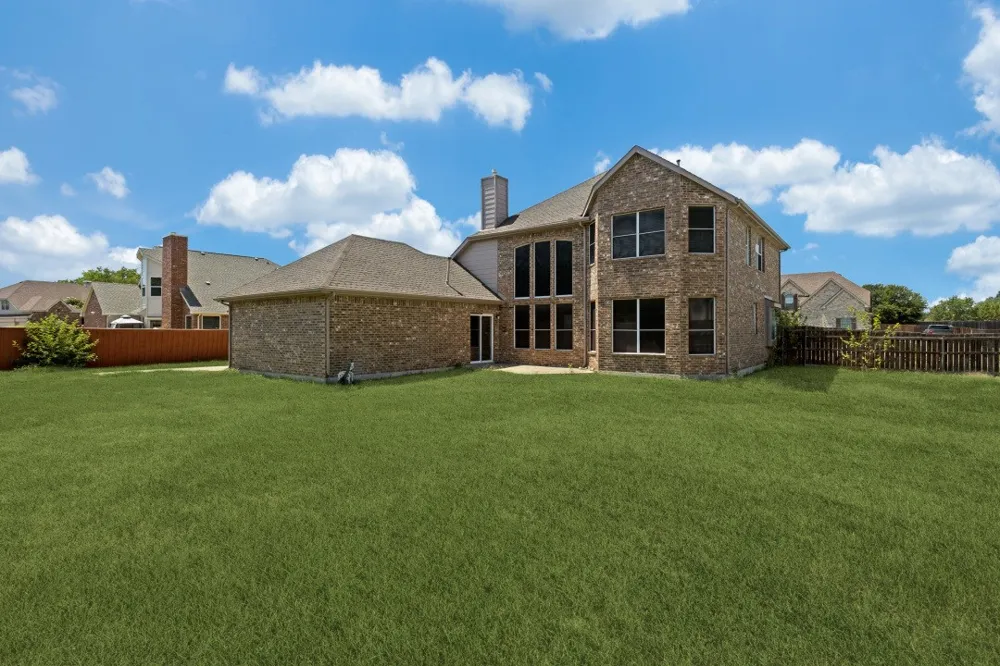 534 Hackberry Drive Murphy, TX 75094