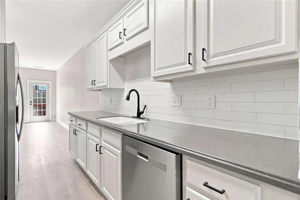 9051 Bayrose Circle East Point, GA 30344