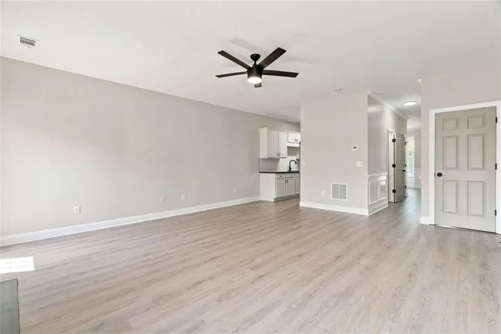 9051 Bayrose Circle East Point, GA 30344