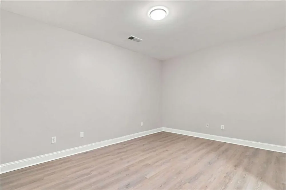 9051 Bayrose Circle East Point, GA 30344