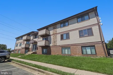 993 HEATHER RIDGE DRIVE #5H