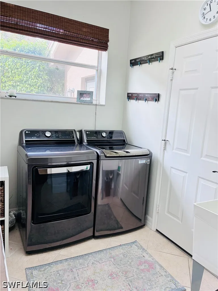 Triandra Lane Naples, FL 34119