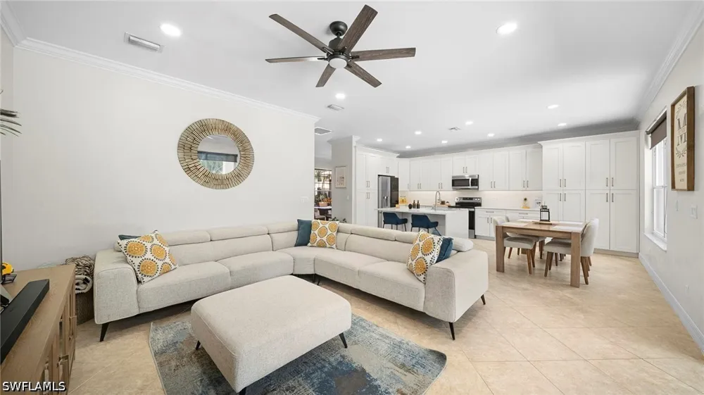 Triandra Lane Naples, FL 34119