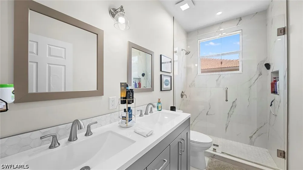 Triandra Lane Naples, FL 34119