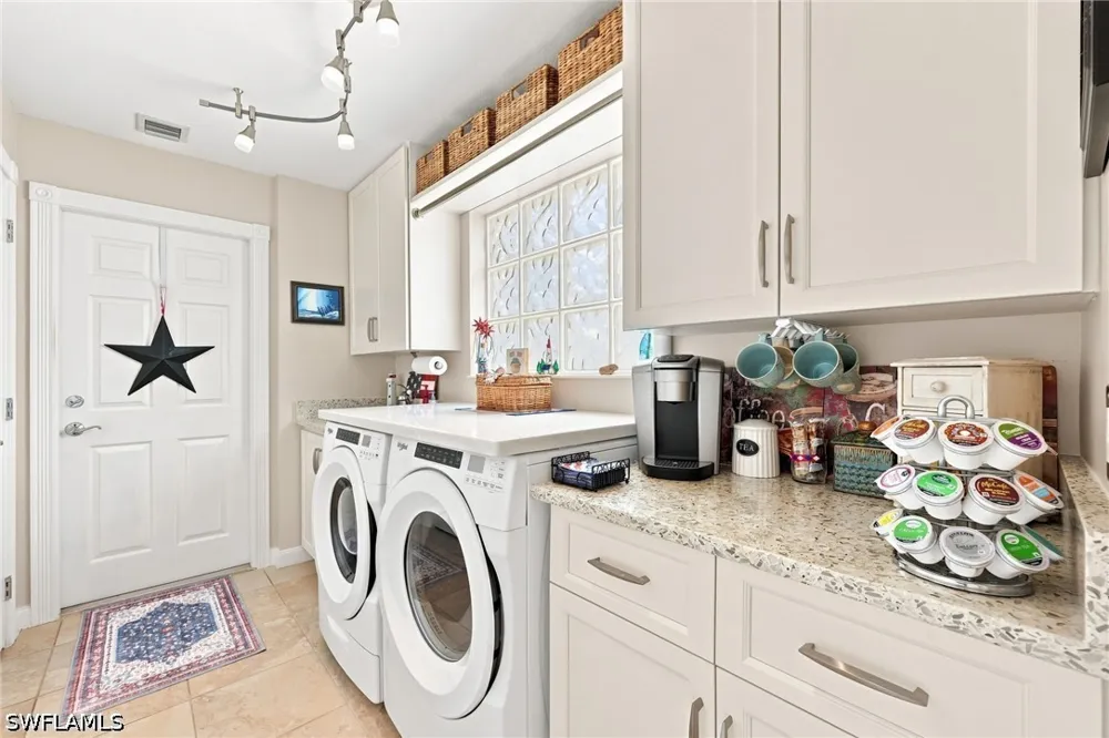 Rozzini Lane Naples, FL 34114