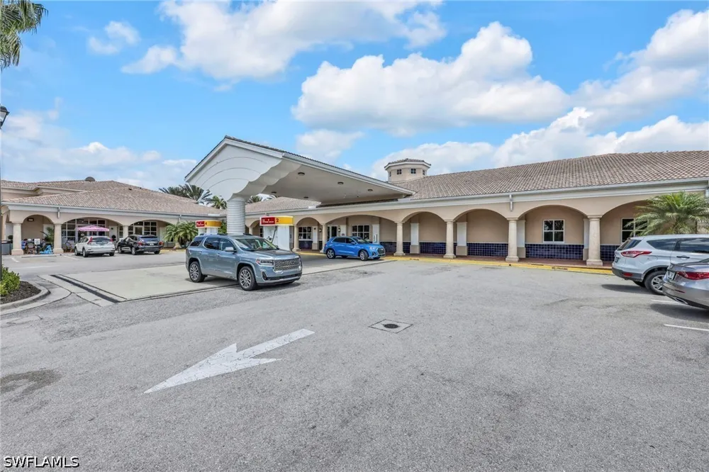 Rozzini Lane Naples, FL 34114