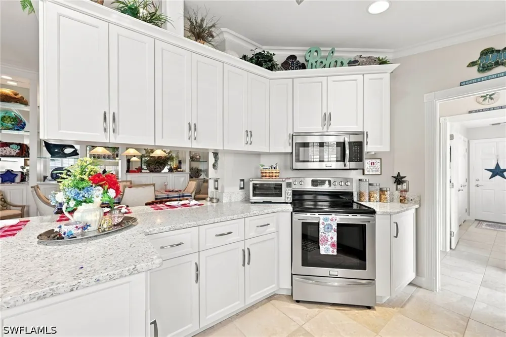 Rozzini Lane Naples, FL 34114