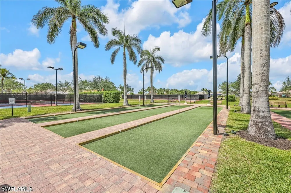 Rozzini Lane Naples, FL 34114